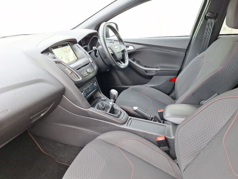 Used Ford Focus 2018 for sale - 77485300: Photo 5