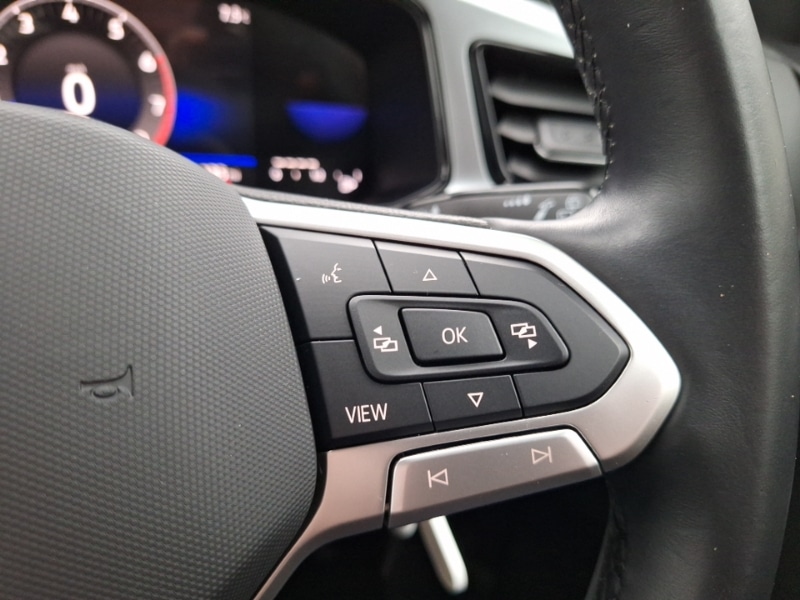 Used Volkswagen T-Roc 2023 for sale - 76548941: Photo 15