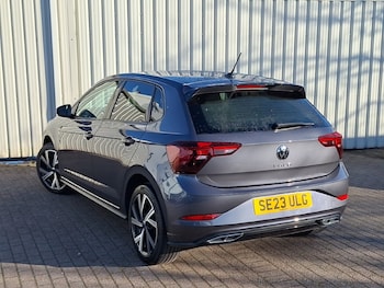 Used Volkswagen Polo 2023 for sale - 76602334: Photo