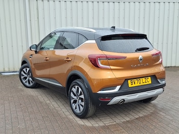 Used Renault Captur 2020 for sale - 78783140: Photo