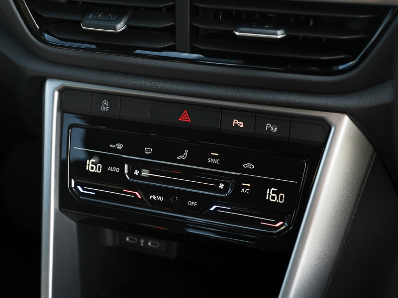 Used Volkswagen T-Roc 2025 for sale - 76511611: Photo 13