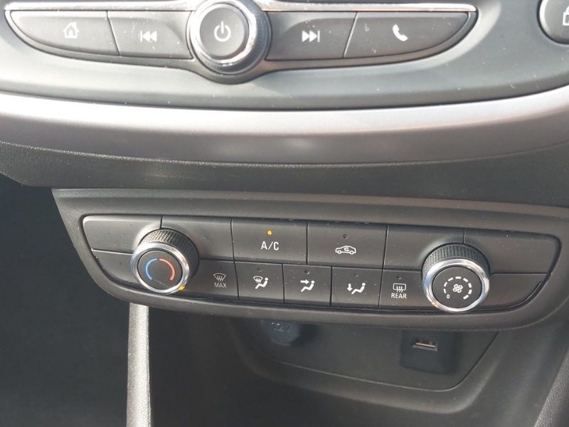 Used Vauxhall Crossland 2023 for sale - 76321632: Photo 15
