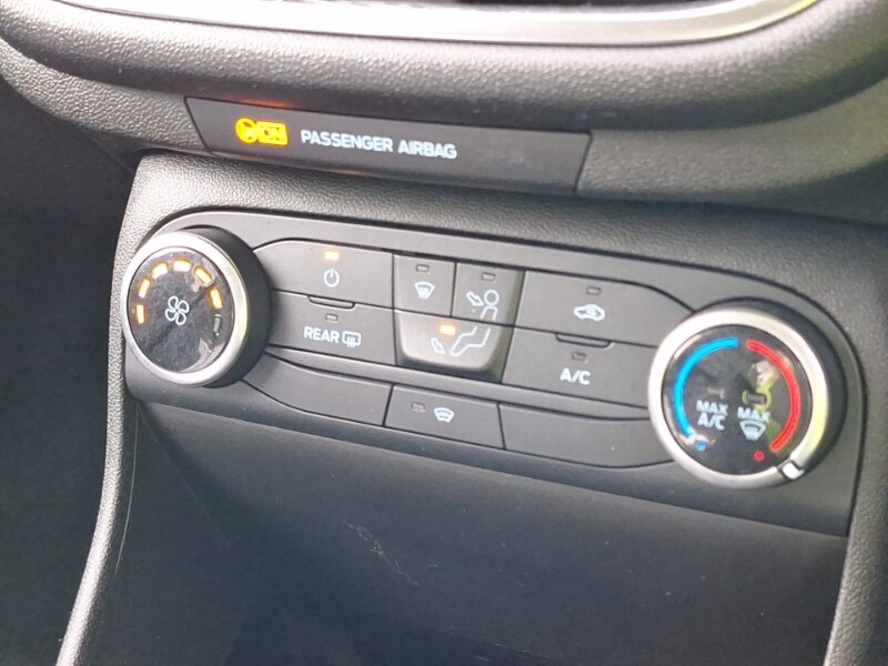 Used Ford Fiesta 2019 for sale - 76492928: Photo 17