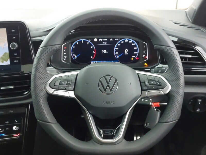 Used Volkswagen T-Roc 2025 for sale - 77024654: Photo 11