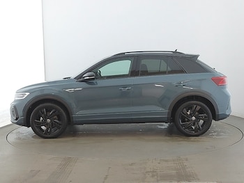 Used Volkswagen T-Roc 2025 for sale - 77024654: Photo