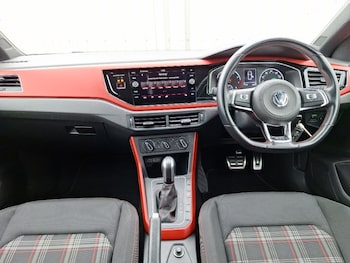 Used Volkswagen Polo 2019 for sale - 79586632: Photo