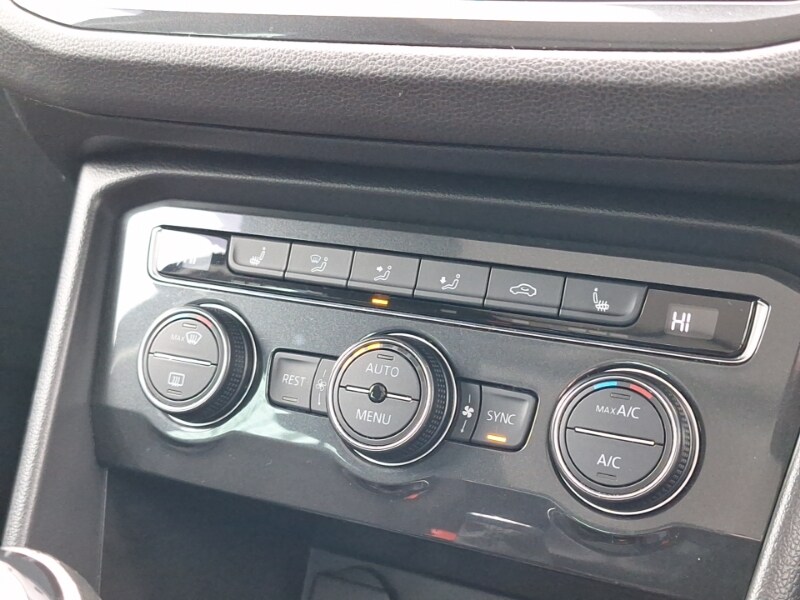 Used Volkswagen Tiguan 2019 for sale - 78013357: Photo 16