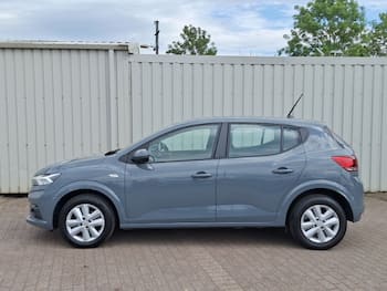 Used Dacia Sandero 2023 for sale - 79618285: Photo