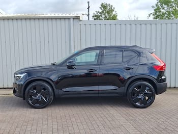 Used Volvo XC40 2026 for sale - 79848658: Photo