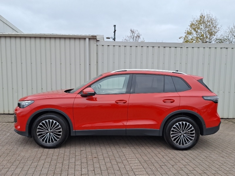 Used Volkswagen Tiguan 2025 for sale - 76401096: Photo 4