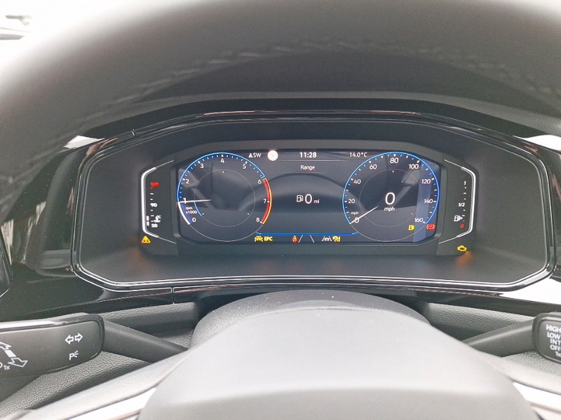 Used Volkswagen T-Roc 2025 for sale - 76511641: Photo 15