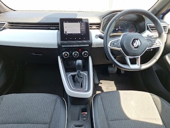 Used Renault Clio 2022 for sale - 79231580: Photo