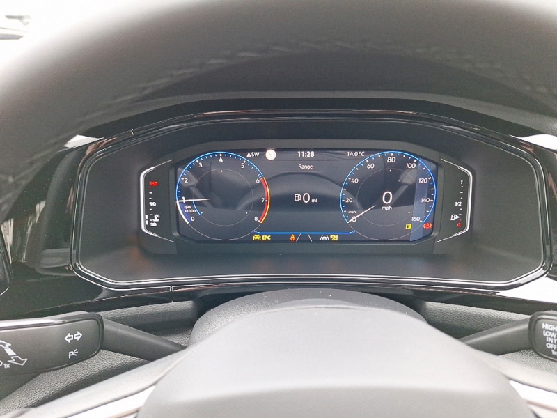 Used Volkswagen T-Roc 2025 for sale - 76543849: Photo 15