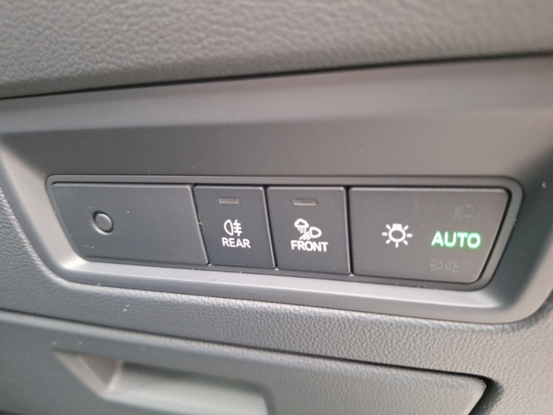 Used Volkswagen Touareg 2025 for sale - 78103508: Photo 15