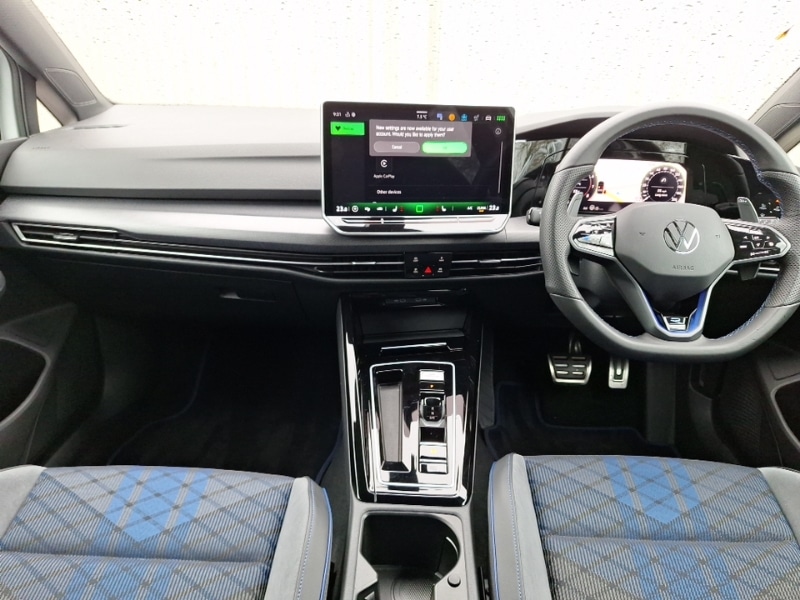 Used Volkswagen Golf 2025 for sale - 78178464: Photo 2