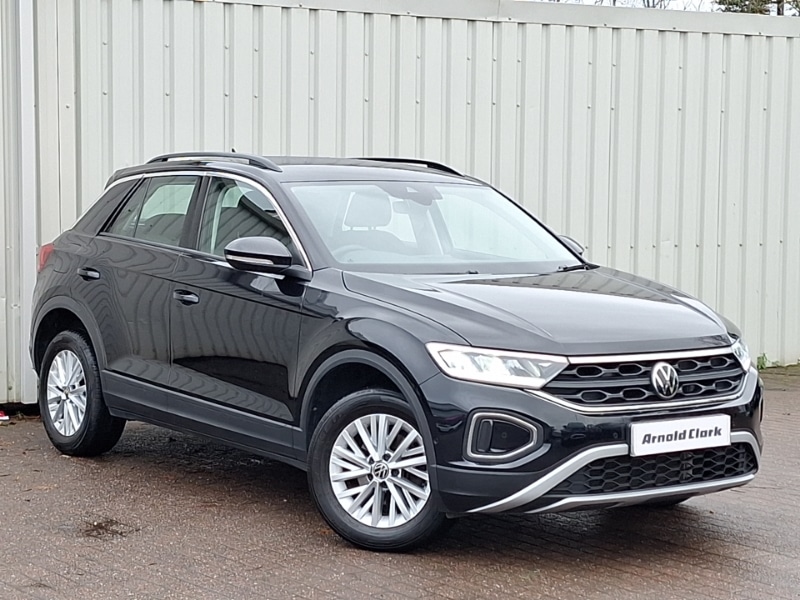 Used Volkswagen T-Roc 2023 for sale - 76521298: Photo 1