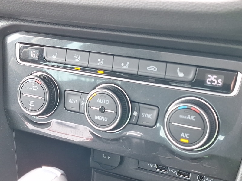 Used Volkswagen Tiguan 2018 for sale - 78178457: Photo 18