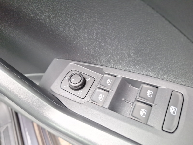 Used Volkswagen T-Cross 2025 for sale - 76145229: Photo 14