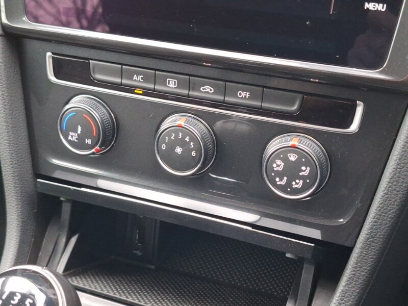 Used Volkswagen Golf 2018 for sale - 76492925: Photo 18