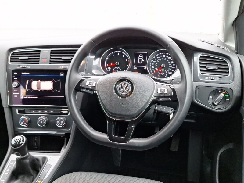 Used Volkswagen Golf 2018 for sale - 76492925: Photo 7