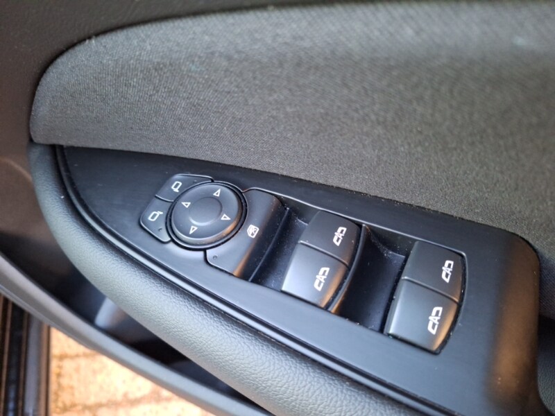 Used Vauxhall Insignia 2017 for sale - 77284329: Photo 13