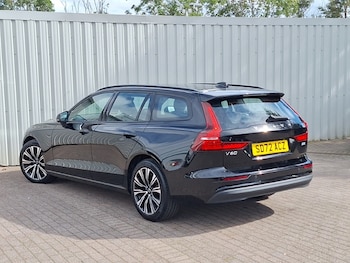 Used Volvo V60 2023 for sale - 75959034: Photo