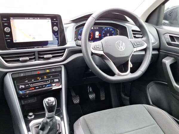 Used Volkswagen T-Roc 2022 for sale - 75988929: Photo 10