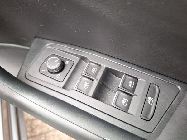 Used Volkswagen T-Roc 2022 for sale - 75988929: Photo 13