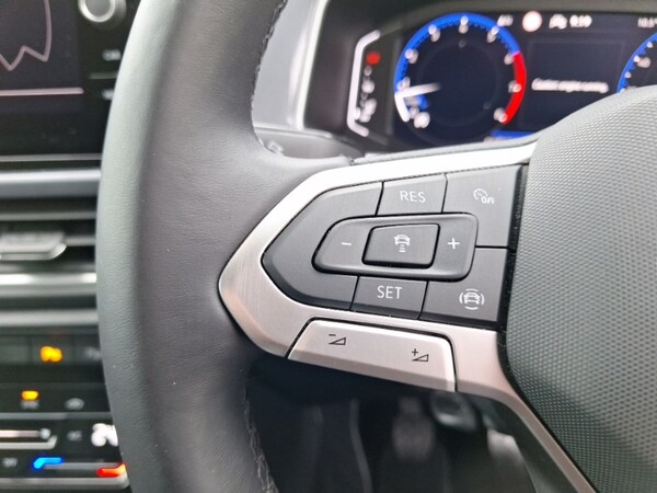 Used Volkswagen T-Roc 2022 for sale - 75988929: Photo 15