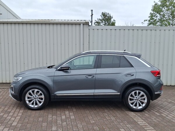 Used Volkswagen T-Roc 2022 for sale - 75988929: Photo 4