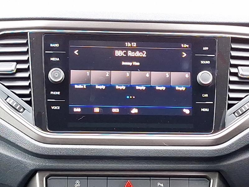 Used Volkswagen T-Roc 2018 for sale - 76301672: Photo 11