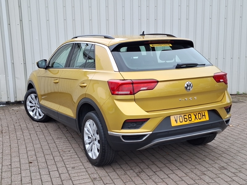 Used Volkswagen T-Roc 2018 for sale - 76301672: Photo 3