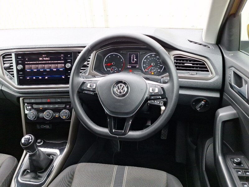 Used Volkswagen T-Roc 2018 for sale - 76301672: Photo 7