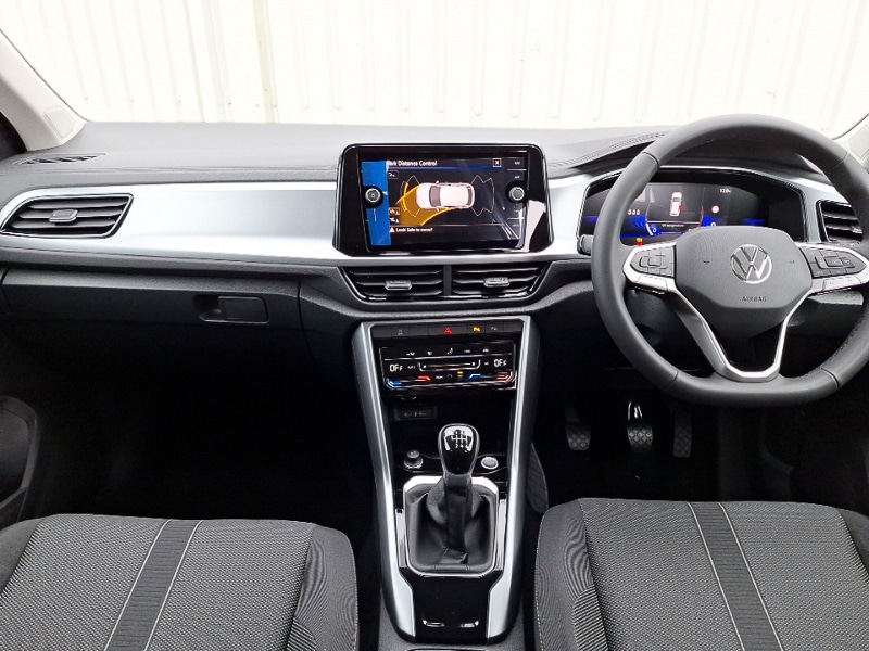 Used Volkswagen T-Roc 2025 for sale - 76947365: Photo 2