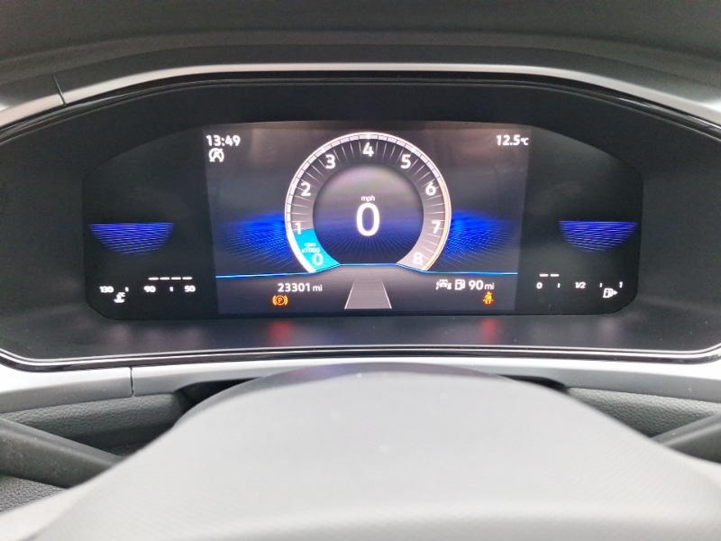 Used Volkswagen T-Roc 2023 for sale - 76687722: Photo 18