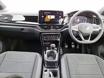 Used Volkswagen T-Roc 2025 for sale - 76947395: Photo