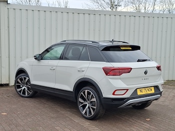 Used Volkswagen T-Roc 2025 for sale - 76947395: Photo