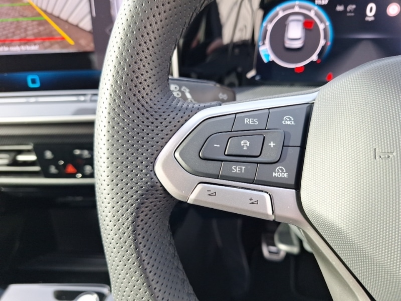 Used Volkswagen Golf 2024 for sale - 76450943: Photo 15