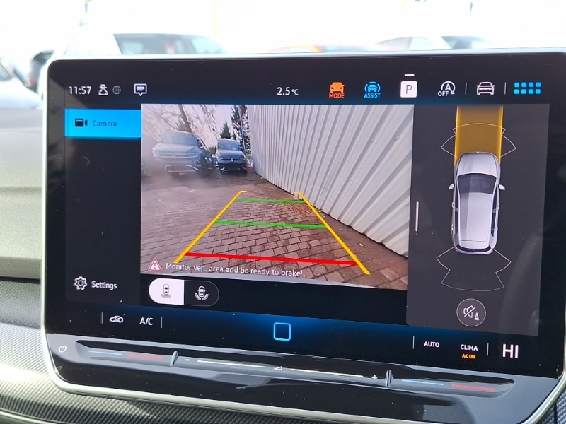 Used Volkswagen Golf 2024 for sale - 76450943: Photo 17