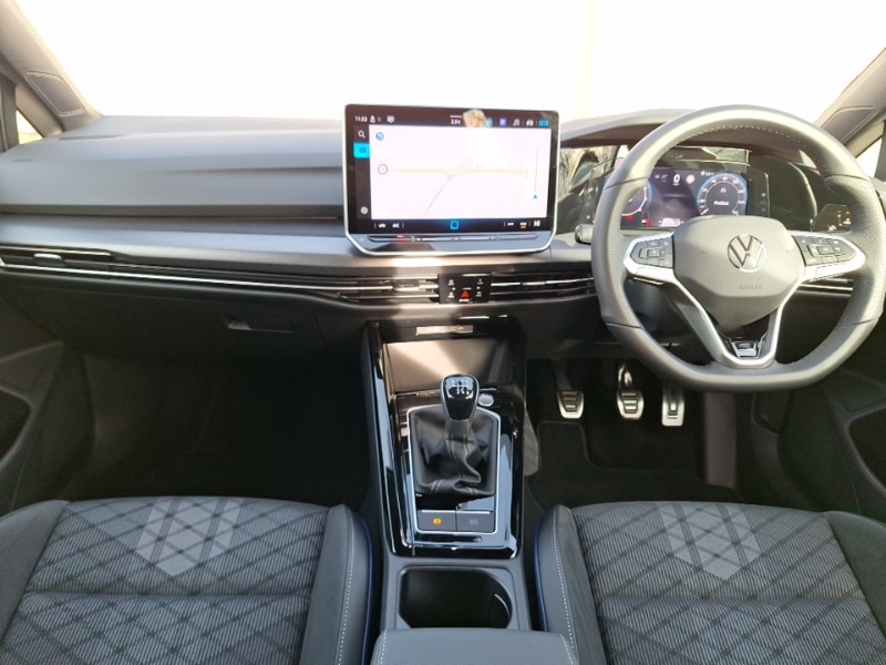 Used Volkswagen Golf 2024 for sale - 76450943: Photo 2