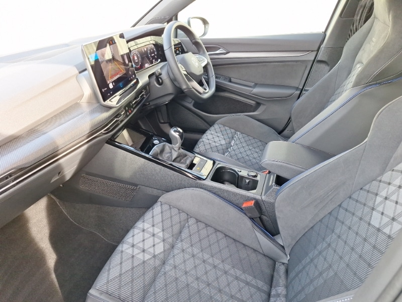 Used Volkswagen Golf 2024 for sale - 76450943: Photo 5