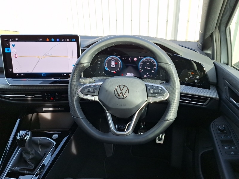 Used Volkswagen Golf 2024 for sale - 76450943: Photo 7