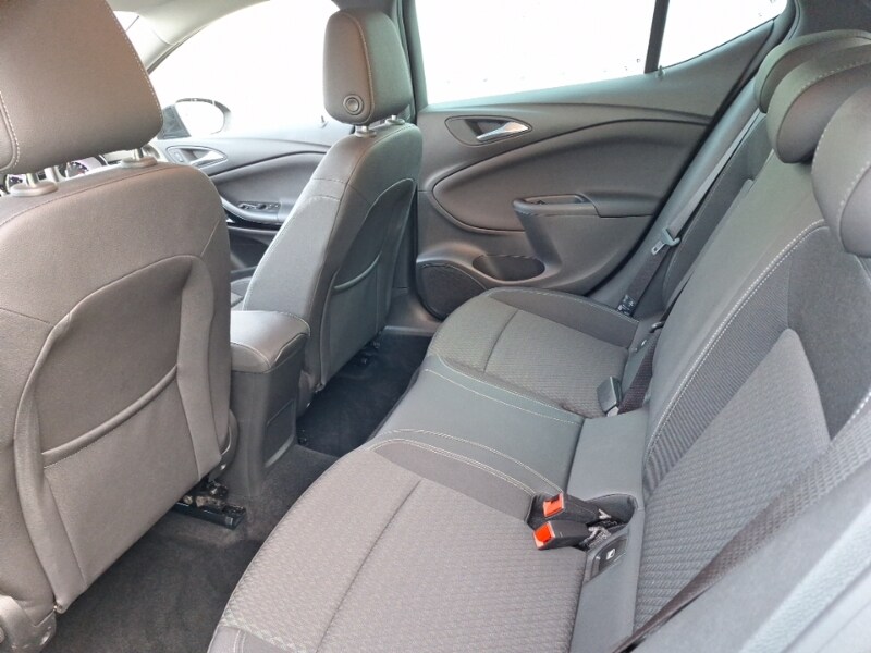 Used Vauxhall Astra 2019 for sale - 77197949: Photo 6