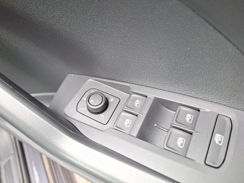 Used Volkswagen T-Cross 2025 for sale - 76165906: Photo 12