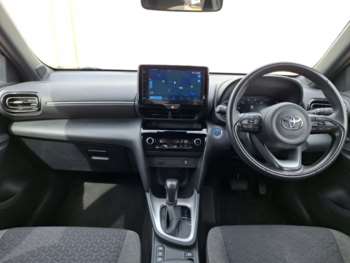 Used Toyota Yaris Cross 2022 for sale - 74750043: Photo