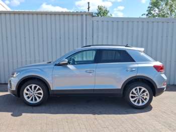 Used Volkswagen T-Roc 2025 for sale - 75223610: Photo