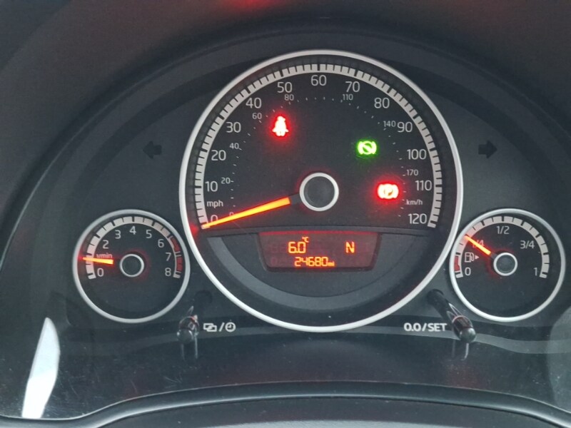 Used Volkswagen up! 2014 for sale - 77278148: Photo 15