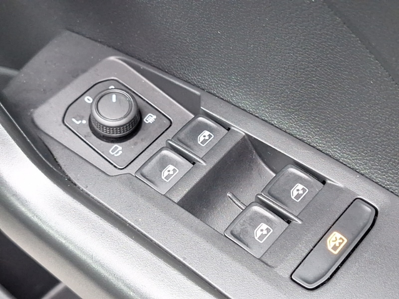 Used Volkswagen T-Cross 2023 for sale - 78163965: Photo 13