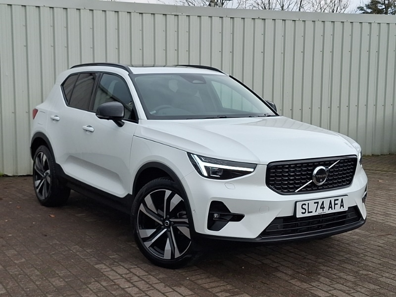 Used Volvo XC40 2024 for sale - 76498243: Photo 1