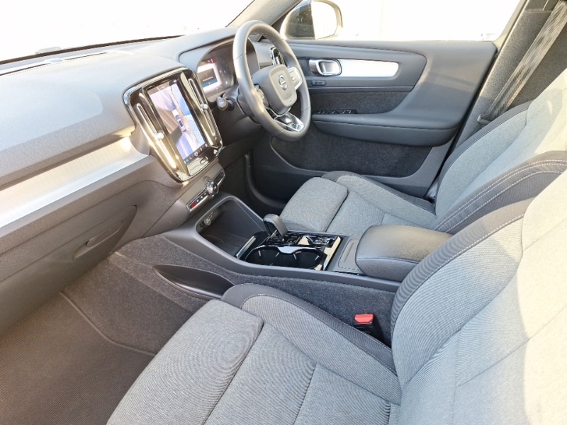 Used Volvo XC40 2023 for sale - 76707923: Photo 5